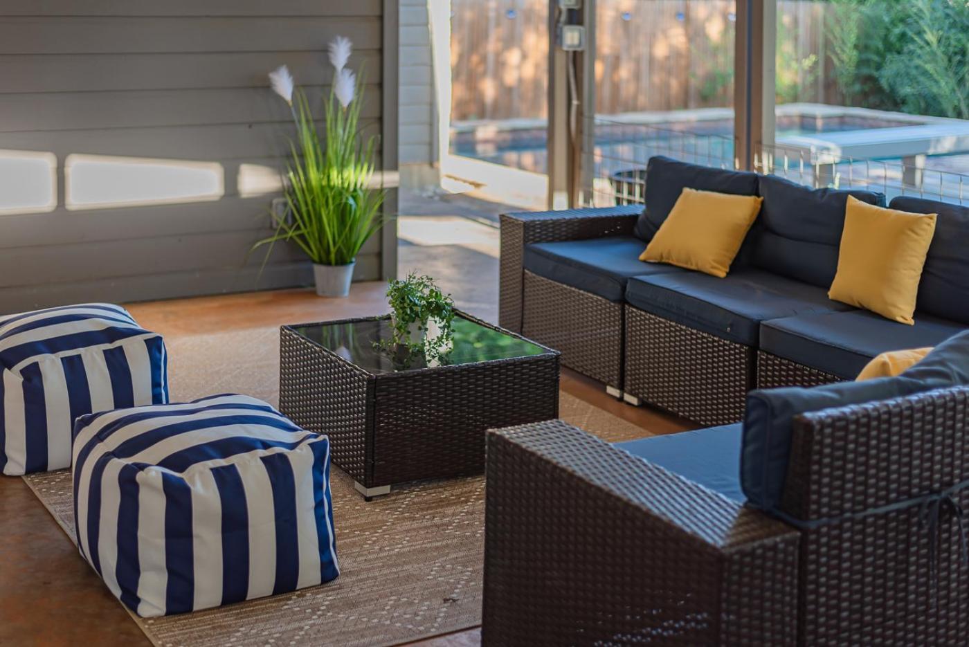 Serene Pool & Firepit In Stunning Home By Airport San Antonio Extérieur photo